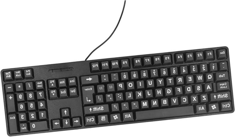 clavier dordinateur avec code bancaire visible