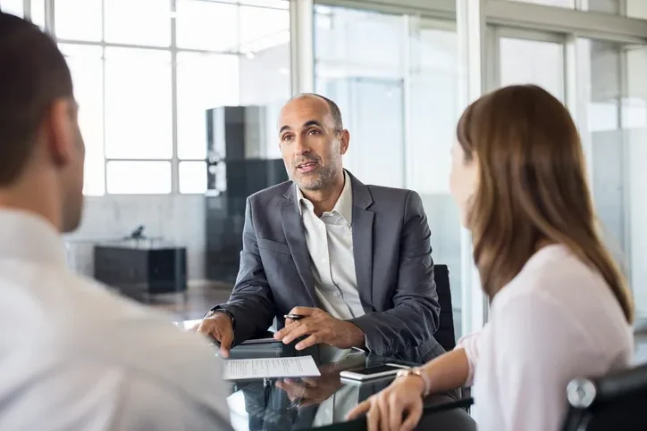 Comment Porter Plainte Contre Sa Banque en Cas de Litige Financière