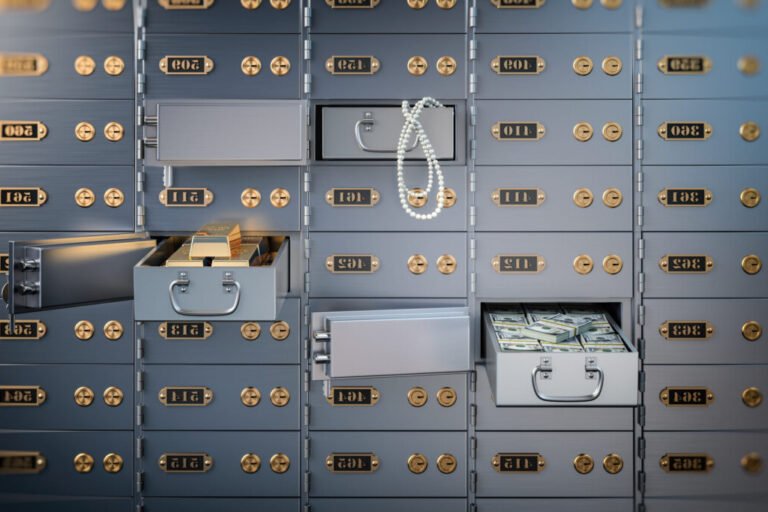 coffre fort bancaire securise avec bijoux precieux