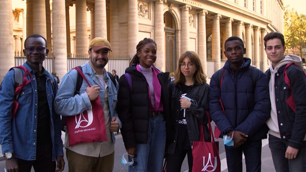 Quelle Assurance Étudiant Étranger Choisir Pour Étudier En France