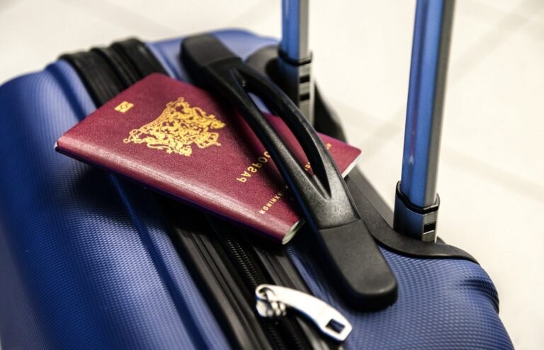 passeport carte visa premier valise voyage