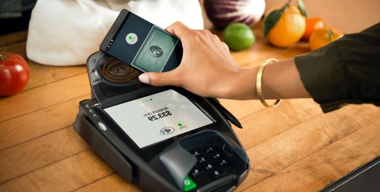 Comment Payer Avec Son Téléphone Chez Société Générale 40 personne payant avec smartphone en magasin societe generale