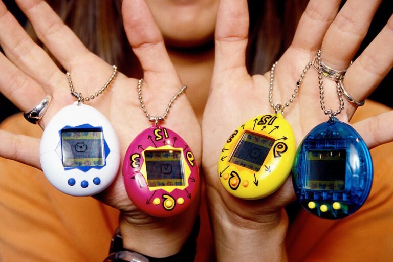 symbole euro avec main bienveillante ouverte